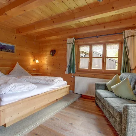 Gaestehaus Hirschbichler - Chiemgau Karte *