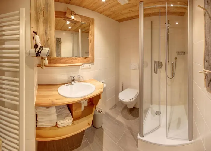 Gaestehaus Hirschbichler - Chiemgau Karte Apartment