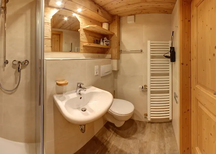Gaestehaus Hirschbichler - Chiemgau Karte Apartment Inzell