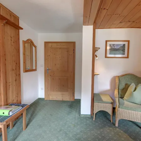 Gaestehaus Hirschbichler - Chiemgau Karte *