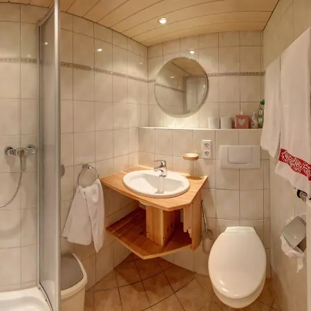 Gaestehaus Hirschbichler - Chiemgau Karte *