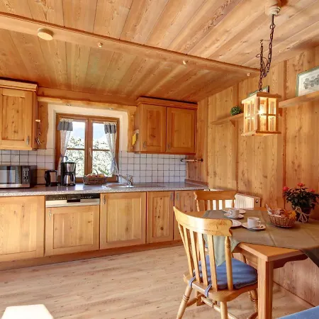 Gaestehaus Hirschbichler - Chiemgau Karte *