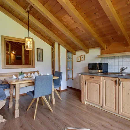 Gaestehaus Hirschbichler - Chiemgau Karte *