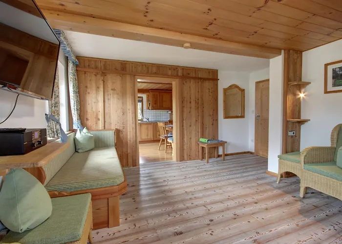 Gaestehaus Hirschbichler - Chiemgau Karte